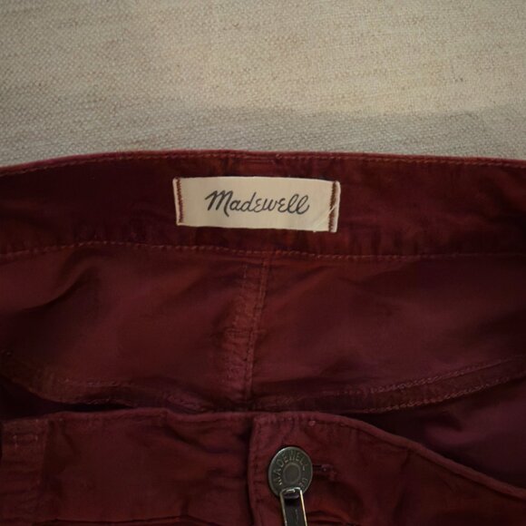 Madewell Stretch Velveteen Straight Zip Mini Skirt in Dark Cabernet - Picture 9 of 12